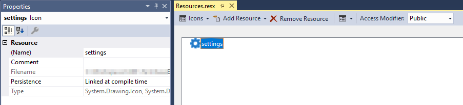 Screenshot of Trados Studio Resources.resx properties window with settings icon selected, showing Persistence set to Linked at compile time.